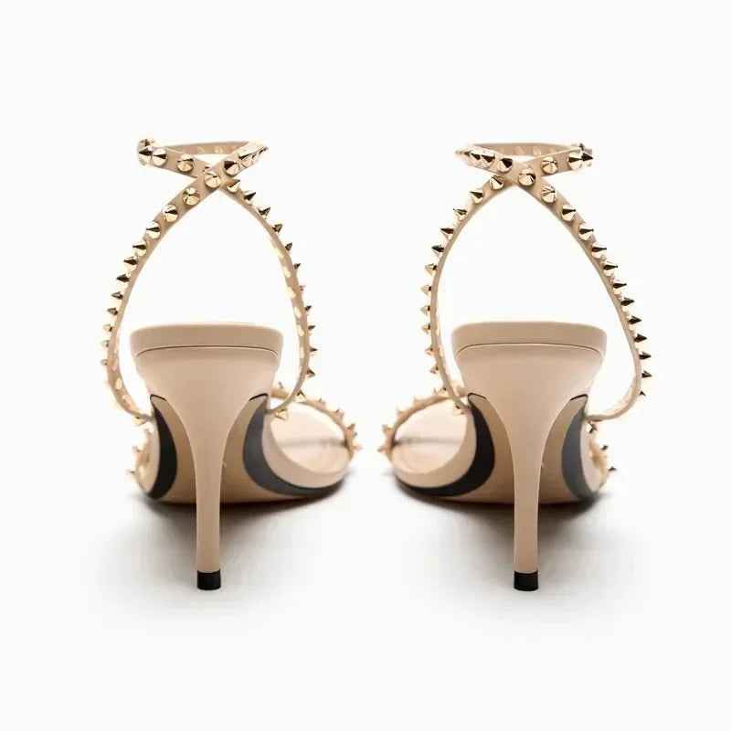 נעלי עקב יוקרתיות – Emery