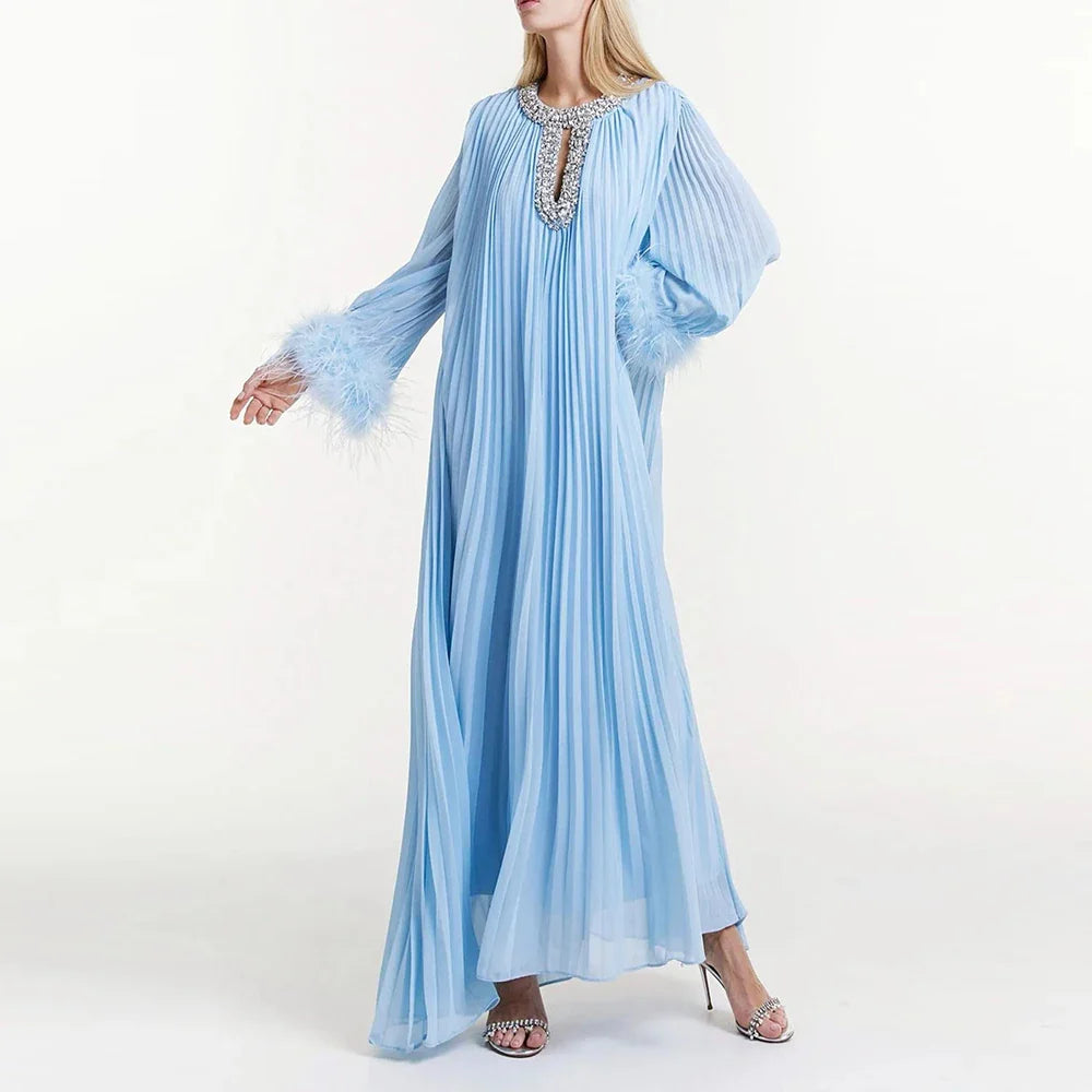 שמלת קלאס-Victoria