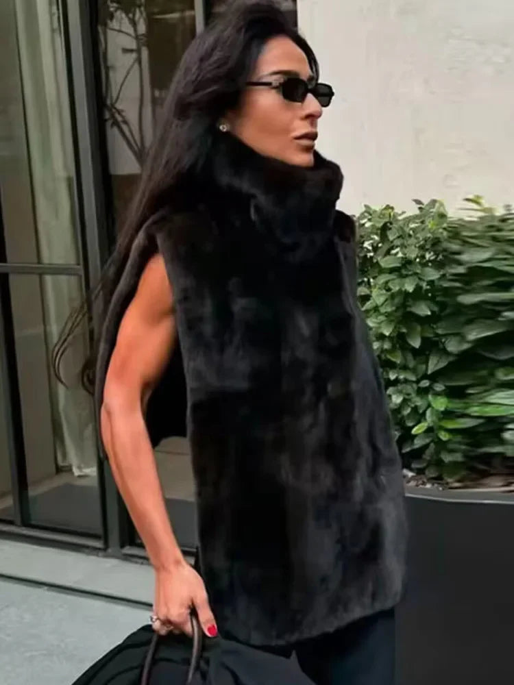 ווסט וינטג'-Ava