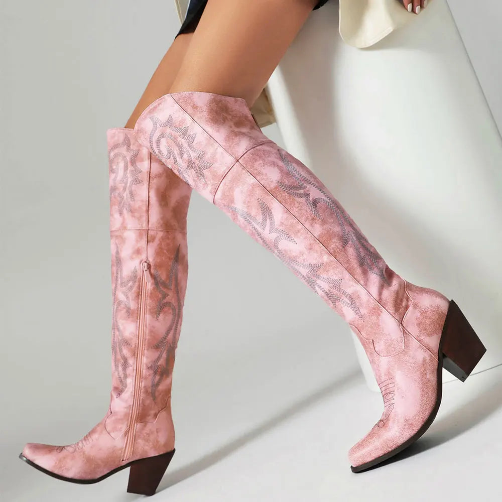 מגפי קאובוי מעל הברL-Aubrey