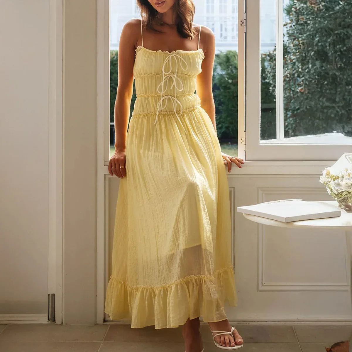 שמלה דגם-Everly